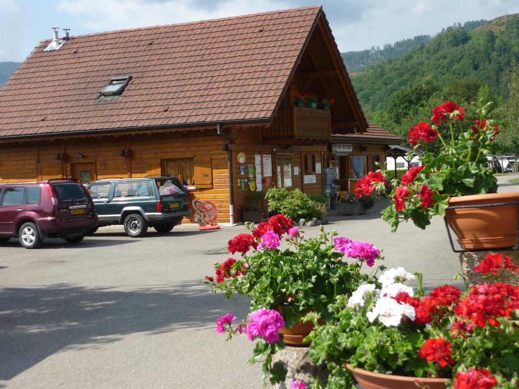 Готель Flower Camping Les Bouleaux Ranspach Екстер'єр фото